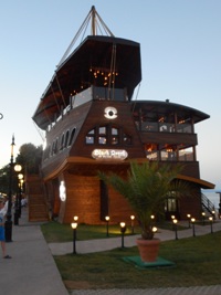 Restauracja - statek piratów